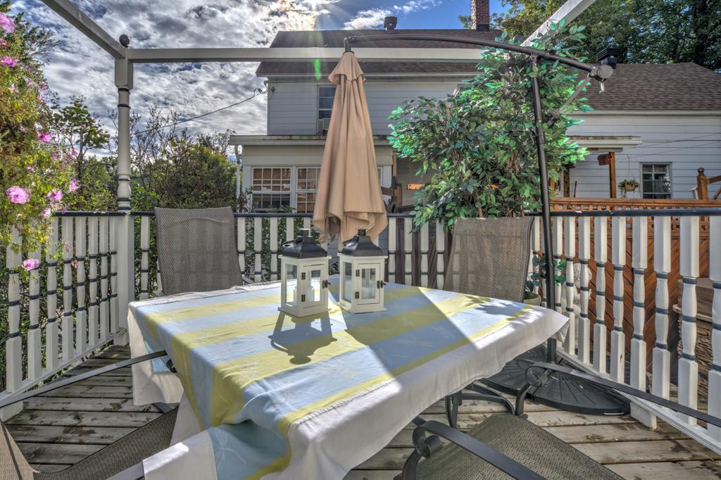 Auberge Marquis De Montcalm Σέρμπρουκ Εξωτερικό φωτογραφία